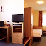 宾馆 Denk 福尔希多夫