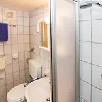 宾馆 Denk 福尔希多夫